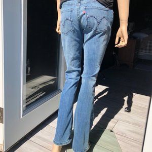 Levi's 524 To SuperLow-rise Boot-cut Women's Jeans